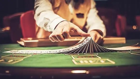 Ilustrasi keamanan akun dan privasi data pengguna kasino langsung dragon222 dengan enkripsi dan perlindungan berlapis